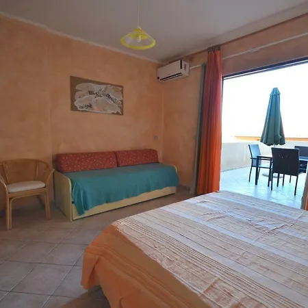 Apartment La Perla Del Mare A14 *